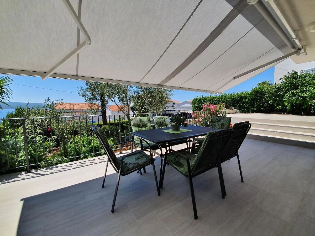 Apartment Rak Dramalj