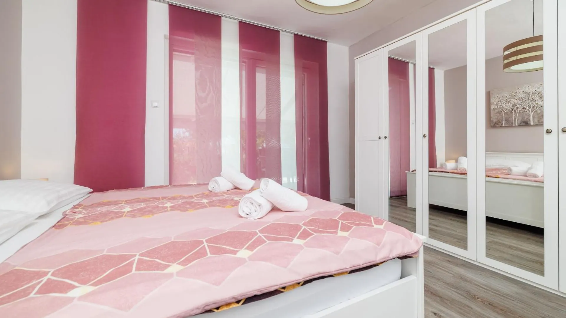 Apartments Rak 드라말리