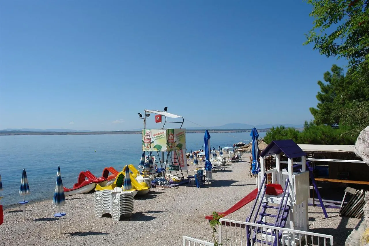 Apartments Rak Dramalj